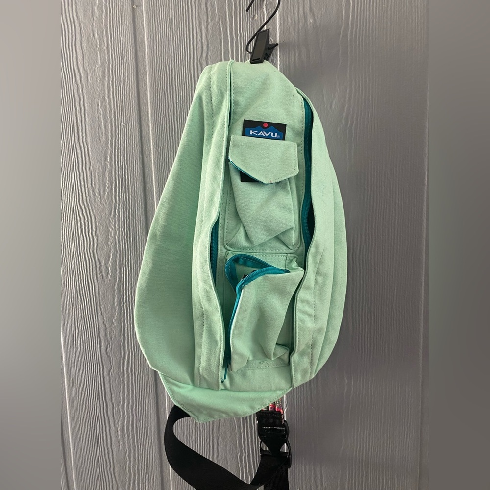 Kavu Rope Sling Crossbody Bag​